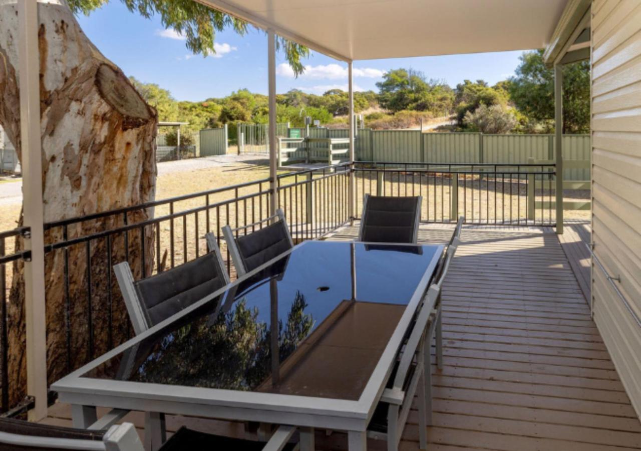 Beachside Holiday Park Normanville Buitenkant foto